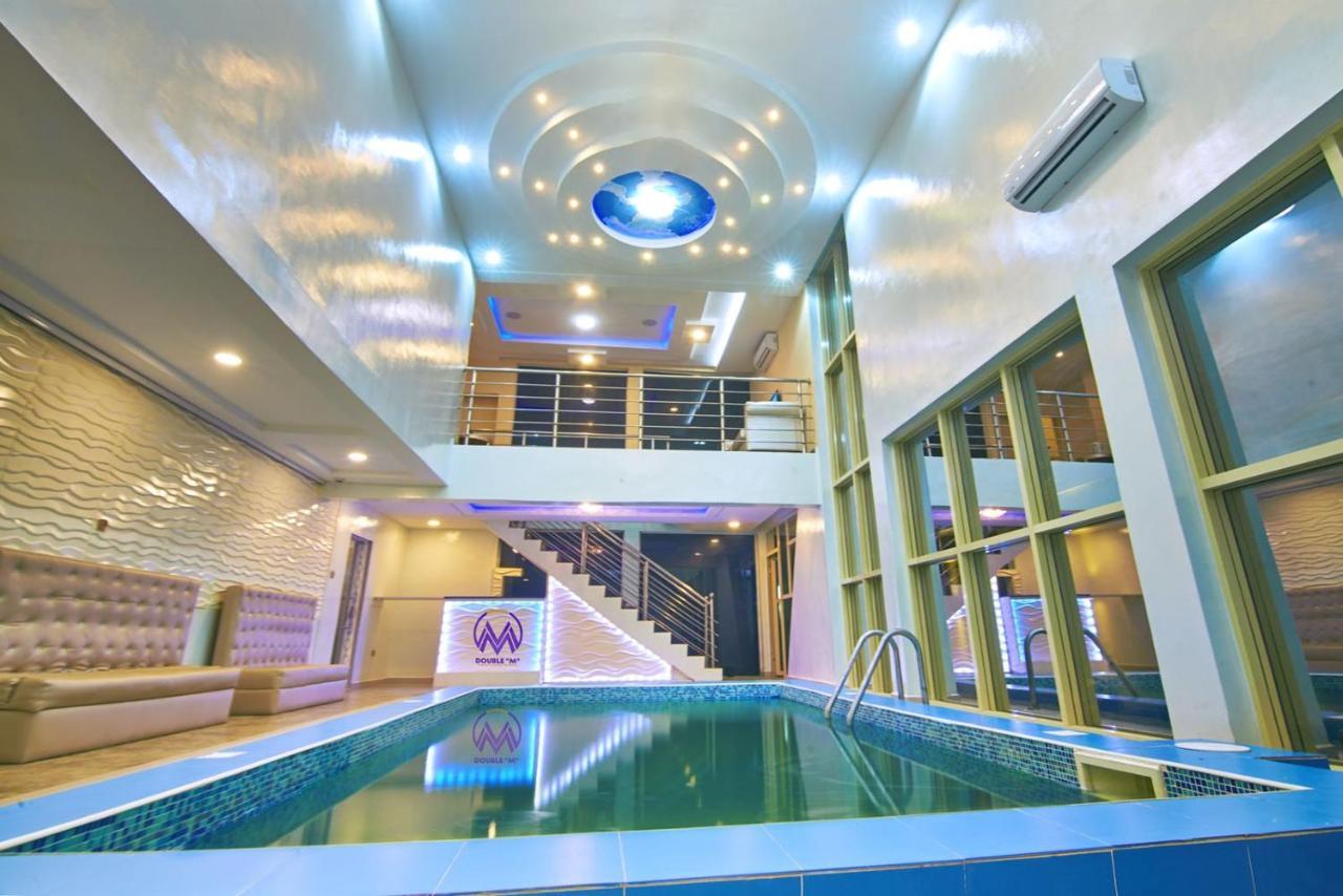 Double M Exquisite Suites And Lounge Lekki Ogombo Exterior photo